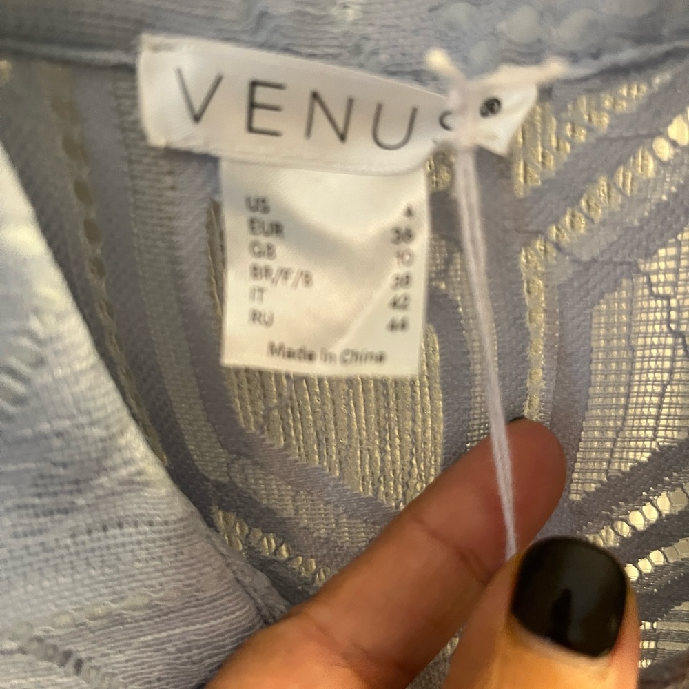Venus Lace Chevron Overlay light Blue dress size 4 - Picture 6 of 6